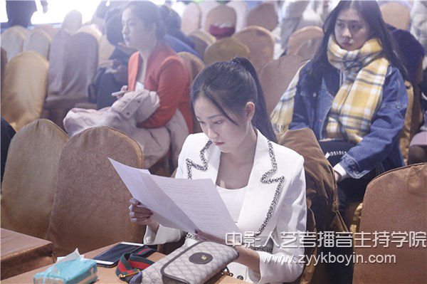 中影人播音主持專業(yè)考試現(xiàn)場